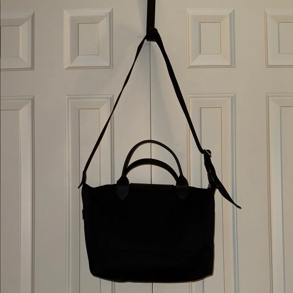 Longchamp Le Pliage Energy Medium Crossbody - Picture 6 of 16